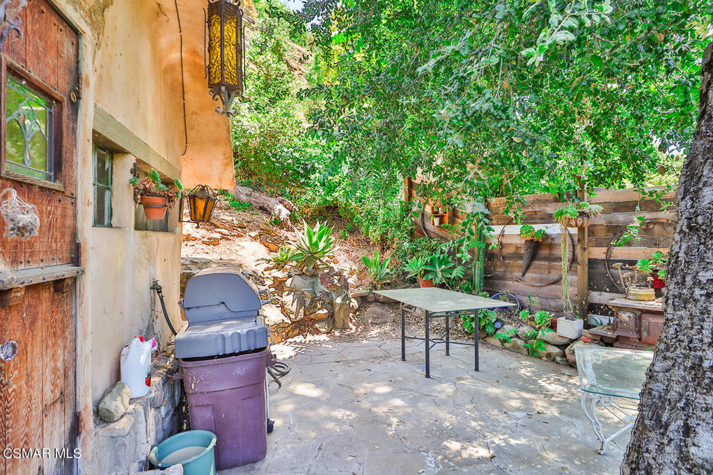 Santa Susana Knolls-166 - 1000832 - Residential