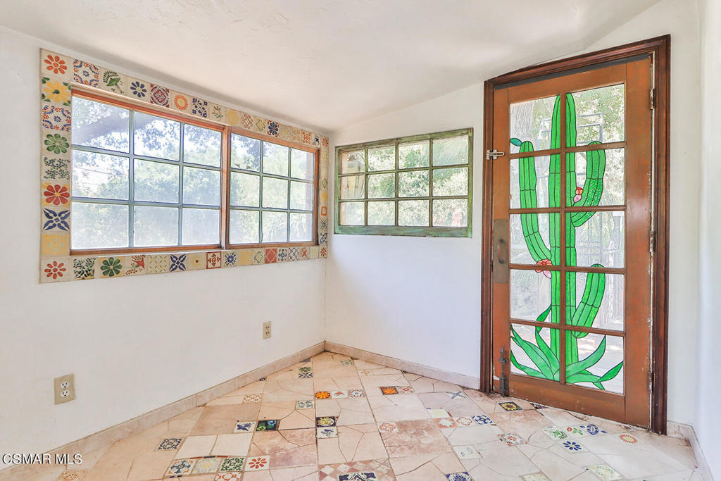 Santa Susana Knolls-166 - 1000832 - Residential