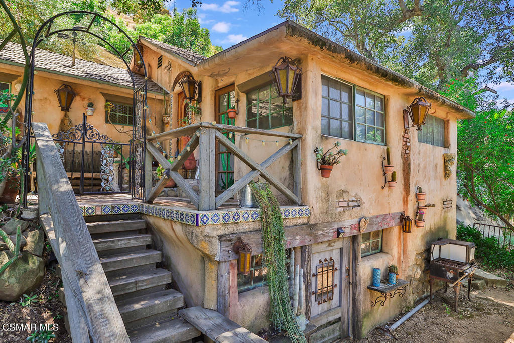 Santa Susana Knolls-166 - 1000832 - Residential