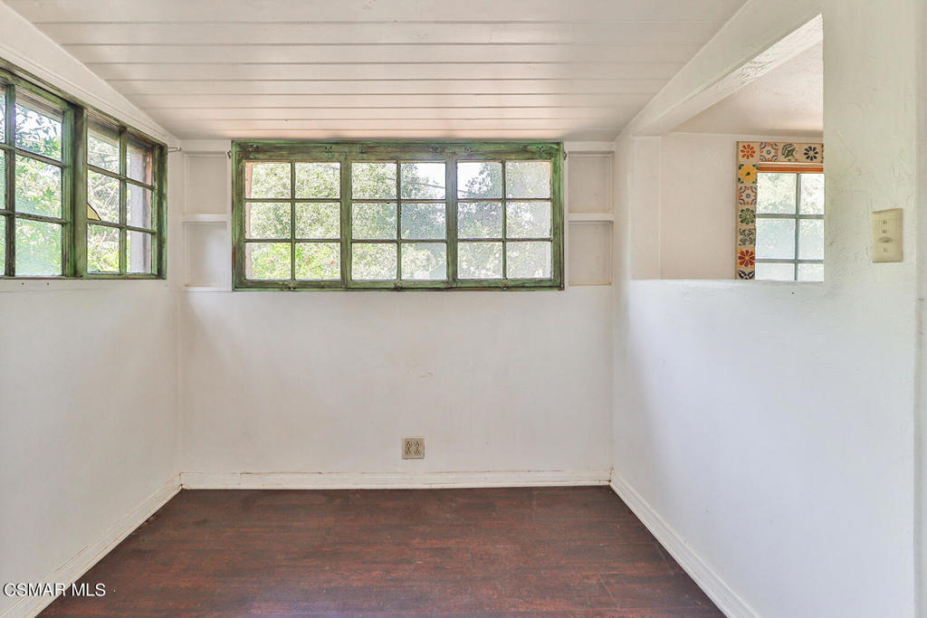 Santa Susana Knolls-166 - 1000832 - Residential