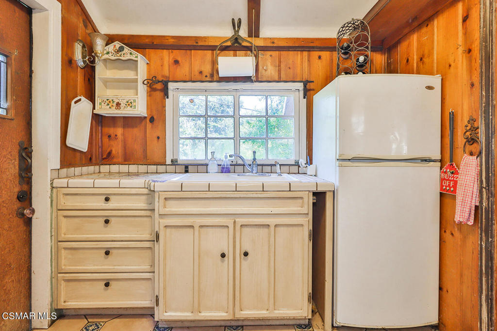 Santa Susana Knolls-166 - 1000832 - Residential