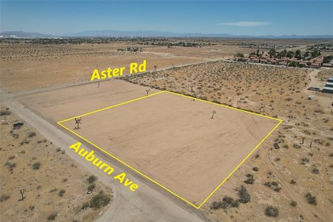 Photo of 26 Auburn Avenue, Adelanto, CA 92301 (MLS # CV26043810)