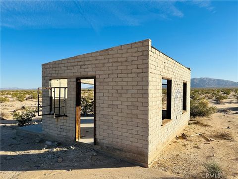 Photo of 1234 Raymond, 29 Palms, CA 92277 (MLS # JT26005452)
