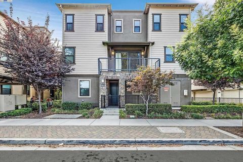 Photo of 22759 Filbert St St, Hayward, CA 94541 (MLS # 41113233) Photo of 22759 Filbert St St, Hayward, CA 94541 (MLS # 41113233)