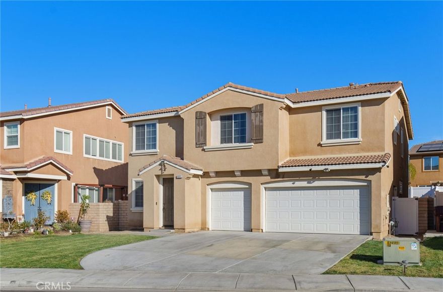 Welcome to 30312 Carob Tree Cir! This gem of a rental offers a cozy charm with 3 bedrooms and 2 bathrooms, perfect for comfort and style. Step into a spacious 2,300 square feet living area, featuring a modern kitchen and a serene backyard oasis – ideal for relaxing or entertaining. Located in a friendly neighborhood with easy access to local hotspots and essentials, this is the dream rental you've been searching for. Don't miss out! Contact me today for a tour and make this your new home sweet home