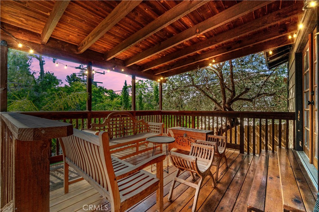 26357 Hillcrest Avenue