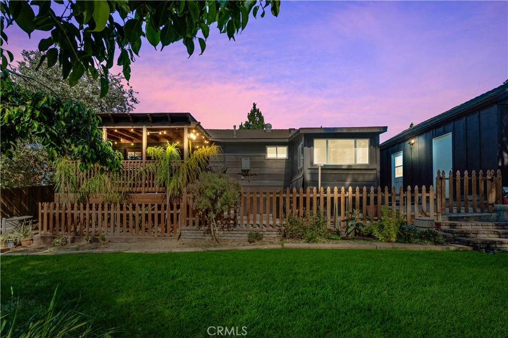 26357 Hillcrest Avenue