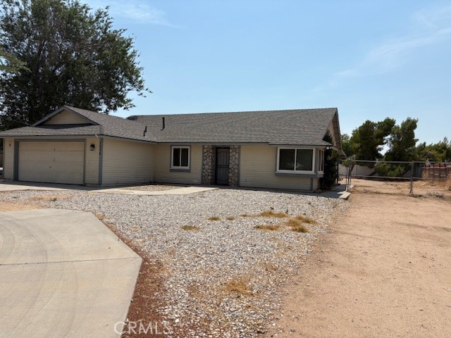 Spacious home in Hesperia for a growing family. A big yard for all of your toys or work trucks. Long driveway and you can also have your RV parked at the house. Newer cabinets and newer sink. Granite counter in the kitchen. Laminate flooring throughout the house. Dual pane windows through out the house.
Home comes with stove, dishwasher and microwave.
