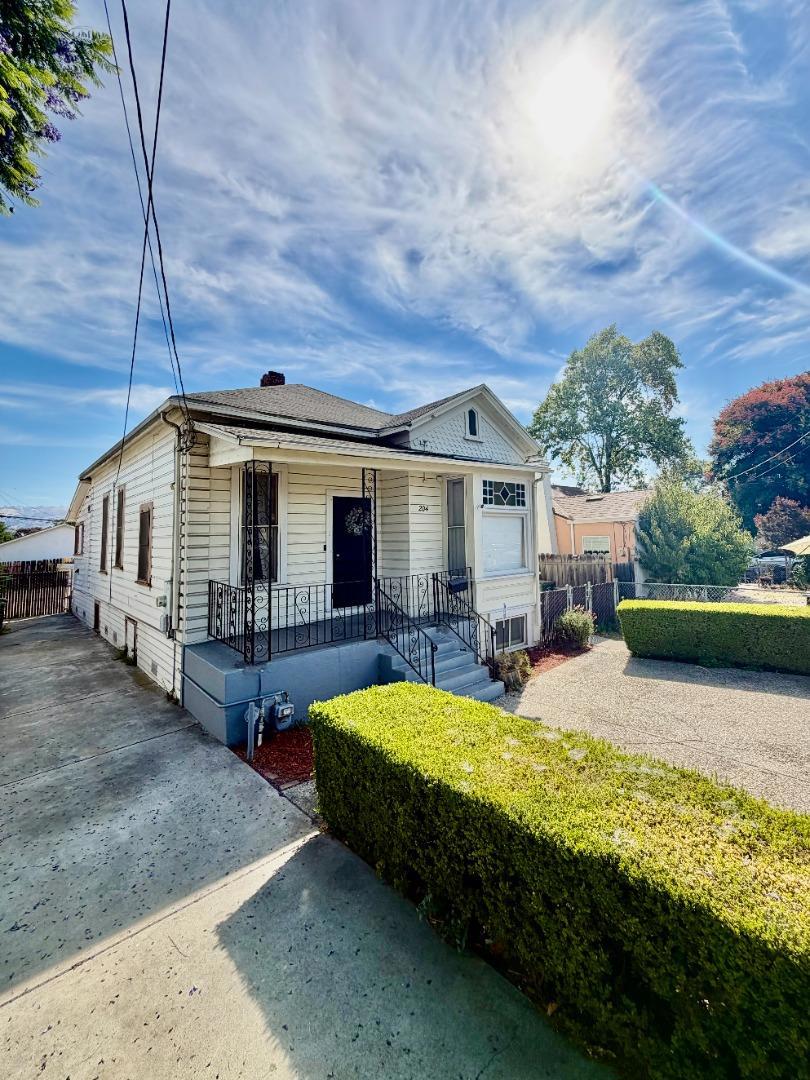 204 N 24th Street