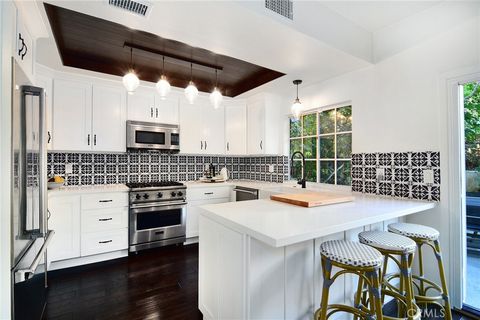 Photo of 5535 Shadow Canyon Pl, Westlake Village, CA 91362 (MLS # SR26076340)