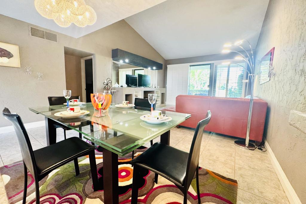 Rancho Las Palmas C. - Residential Lease