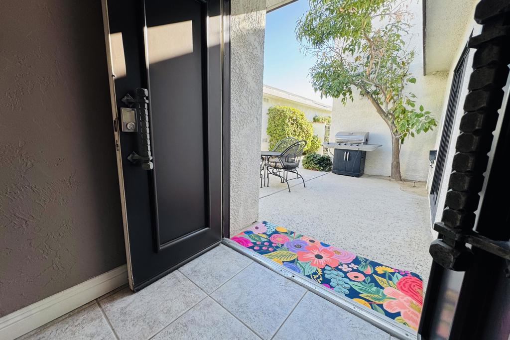 Rancho Las Palmas C. - Residential Lease