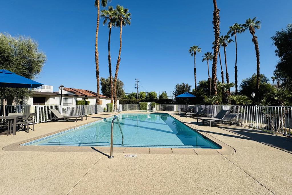 Rancho Las Palmas C. - Residential Lease