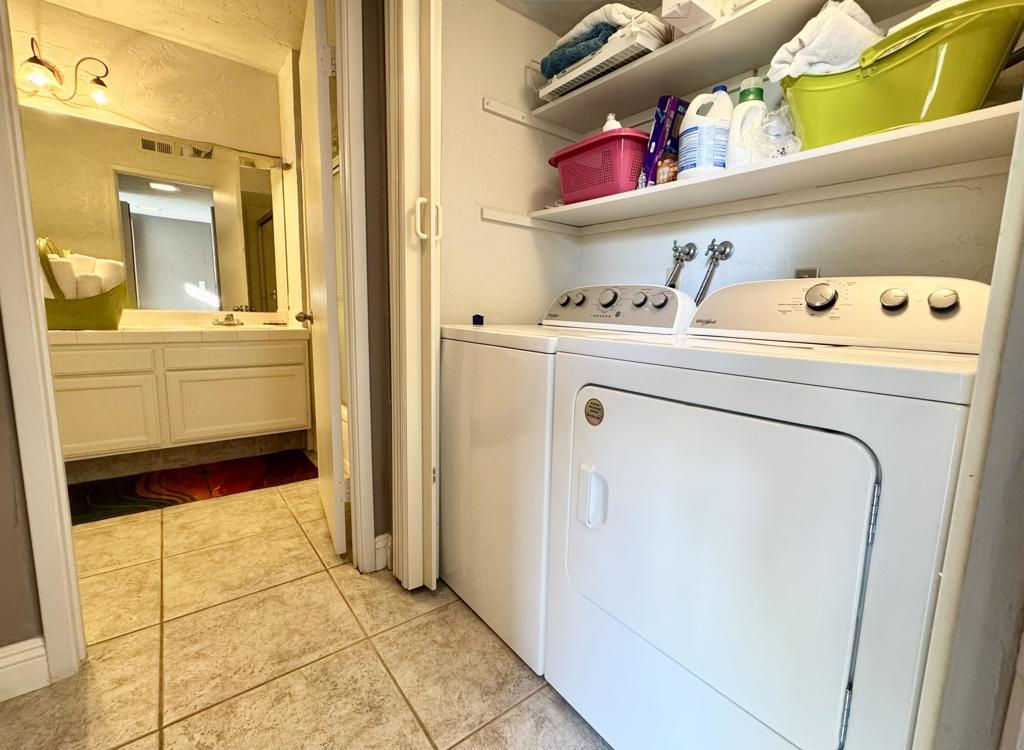 Rancho Las Palmas C. - Residential Lease