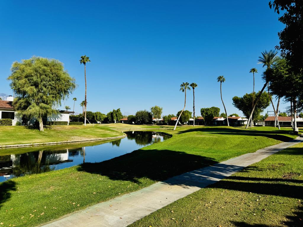 Rancho Las Palmas C. - Residential Lease