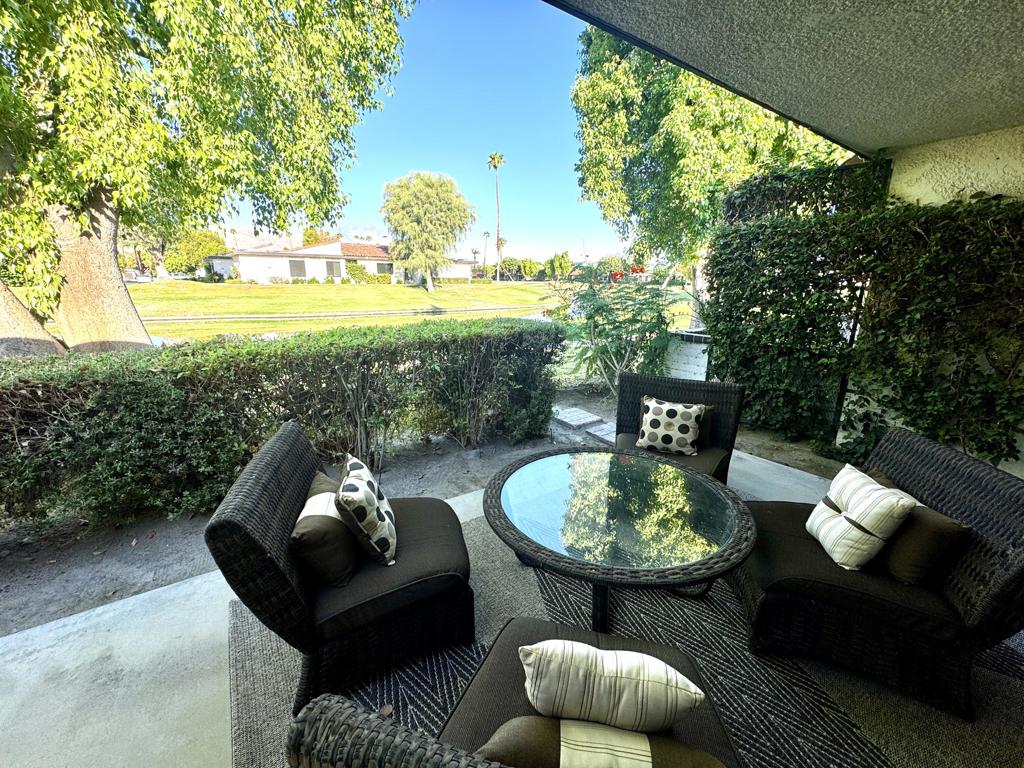 Rancho Las Palmas C. - Residential Lease