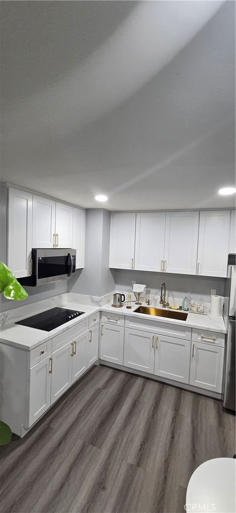 Photo of 5585 E Pacific Coast, Long Beach, CA 90804 (MLS # PW25241577)