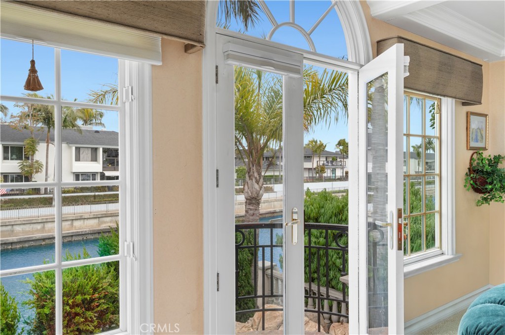 Harbor Island ""Drive"" (HIDC) - Residential Lease
