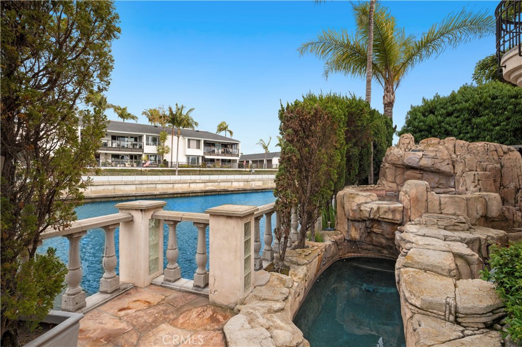 Harbor Island ""Drive"" (HIDC) - Residential Lease
