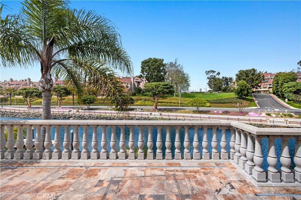 Harbor Island ""Drive"" (HIDC) - Residential Lease