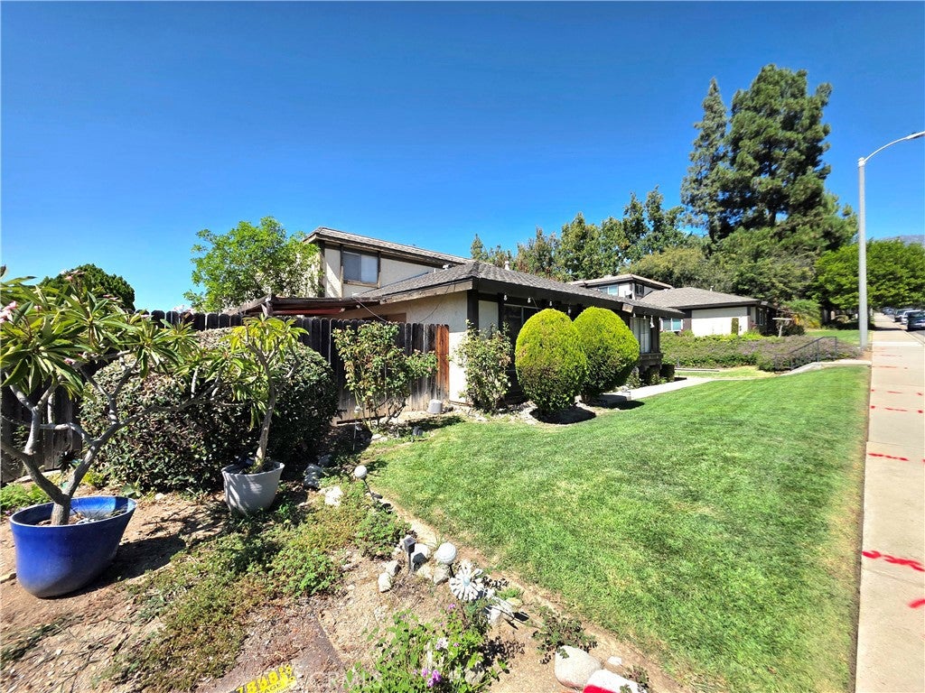 1011 Cotter Avenue 12A