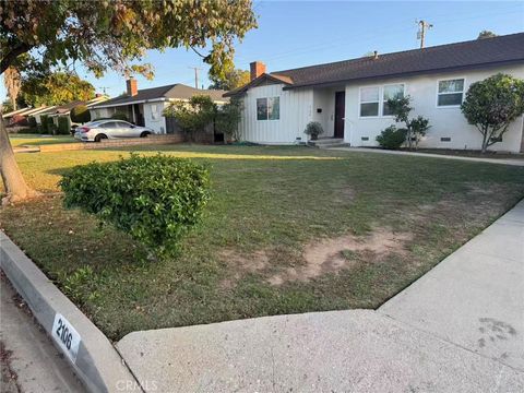 Photo of 2106 E Cortez St, West Covina, CA 91791 (MLS # WS25265197)