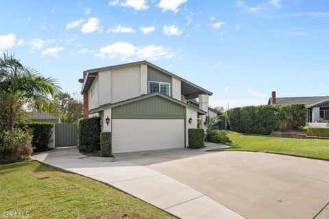 Photo of 9959 Holly ST, Rancho Cucamonga, CA 91701 (MLS # CV26233985)