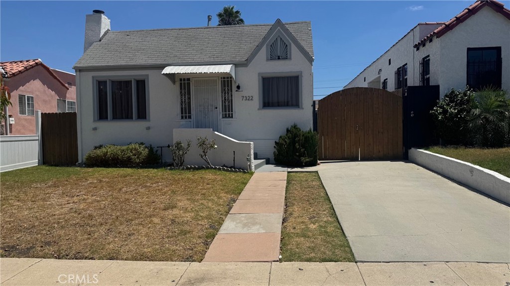 Charming and move-in ready 2-bedroom, 1-bathroom home located in South LA, just minutes from Culver City, Downtown LA, Santa Monica, and LAX. This fully renovated residence features stainless steel appliances, quartz countertops, recessed lighting, a stacked washer/dryer, and central AC & heat. Enjoy a spacious front yard and a low-maintenance, drought-tolerant backyard—perfect for entertaining. The property also includes lemon and apple trees, a long driveway, a one-car garage, and over 100 sqft of additional recreational space in the backyard, along with two tool sheds. Renters must provide proof of renter’s insurance prior to move-in.