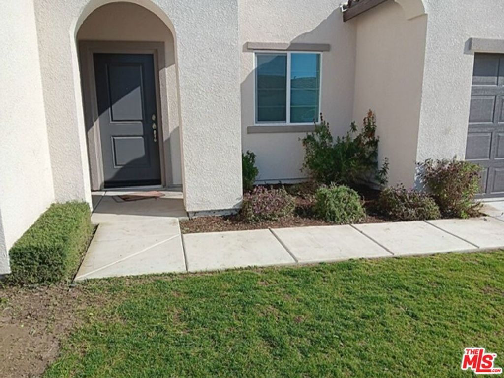 Photo of 7318 Chetco River Street, Bakersfield, CA 93311 (MLS # 26718543)