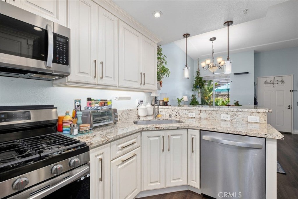 67 Carlsbad, Aliso Viejo CA 92656 - Photo 10