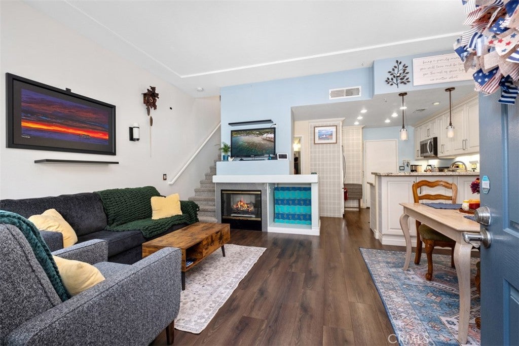 67 Carlsbad