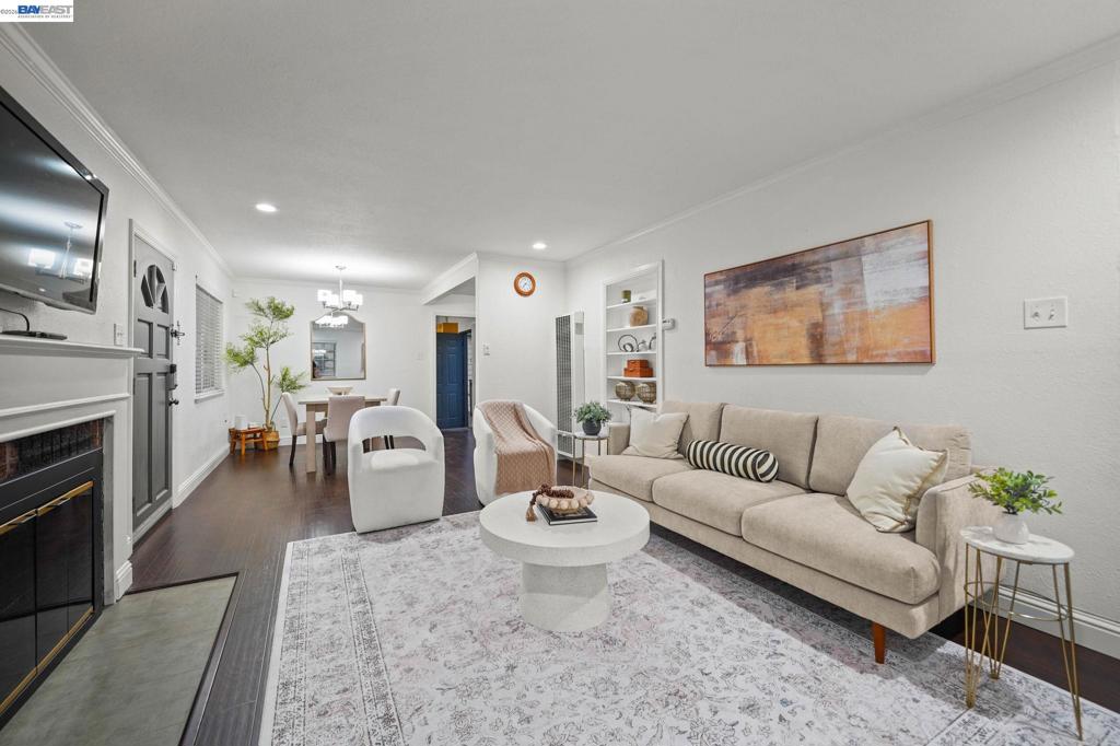1260 Highland Blvd