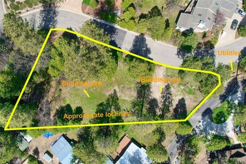 Photo of 0 Dogwood Creek Drive, Bass Lake, CA 93604 (MLS # MP25278386)