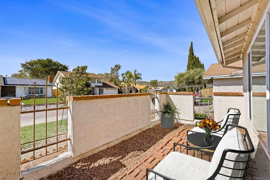 521 Shadow Hills