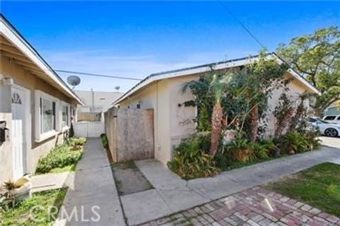 125 N Fir Street Orange CA 92868