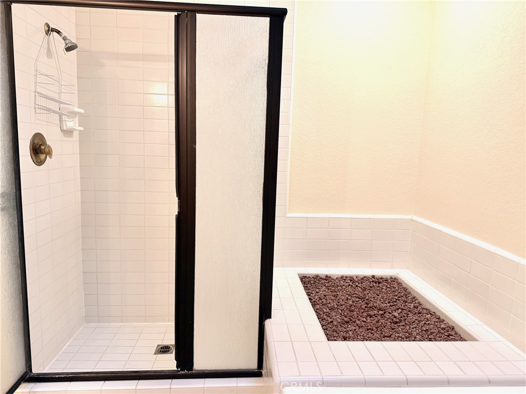 Quissett Bay (QB) - Residential