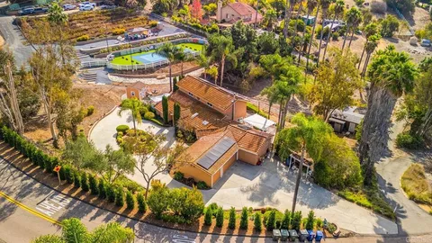 1569 Via Monserate, Fallbrook, CA 92028 - MLS#: NDP2510868