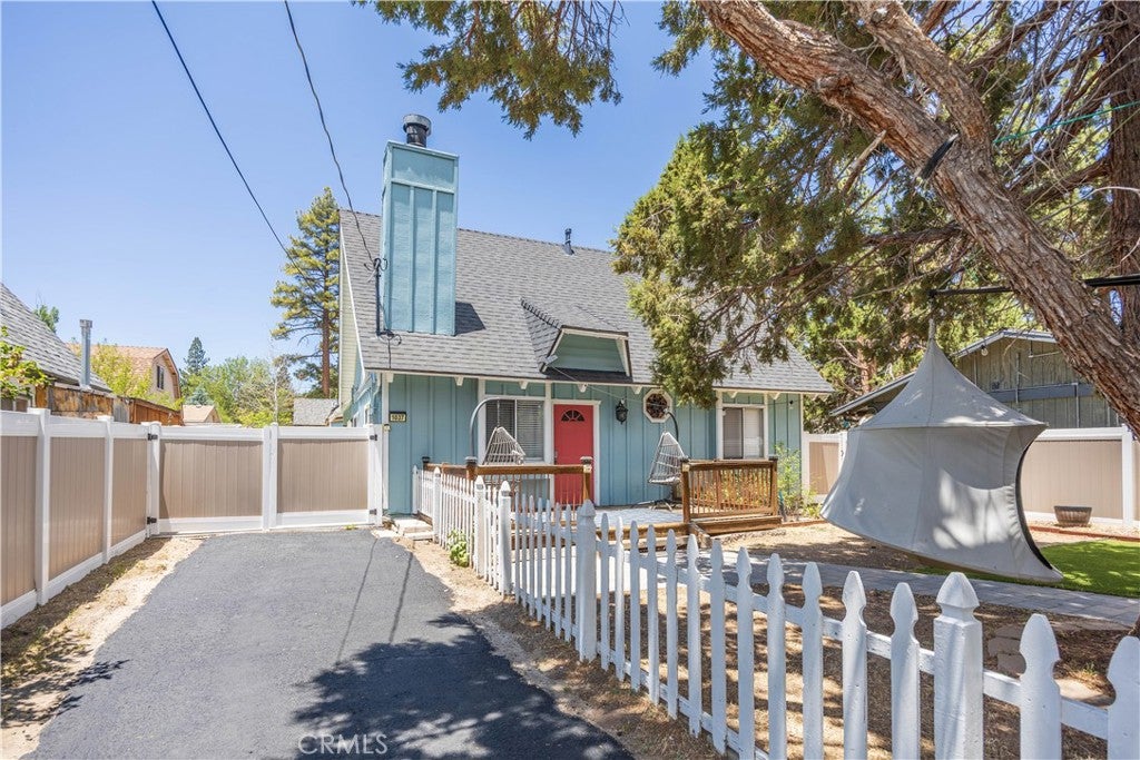 1037 Sequoia Drive