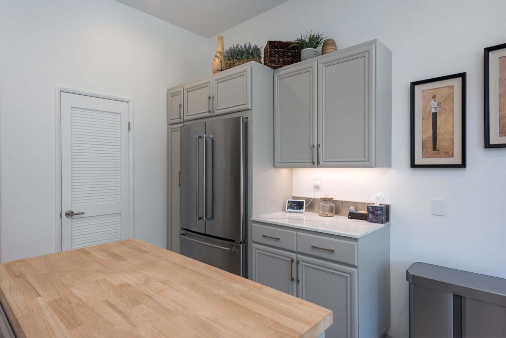 Rancho Mirage C.C. - Residential Lease