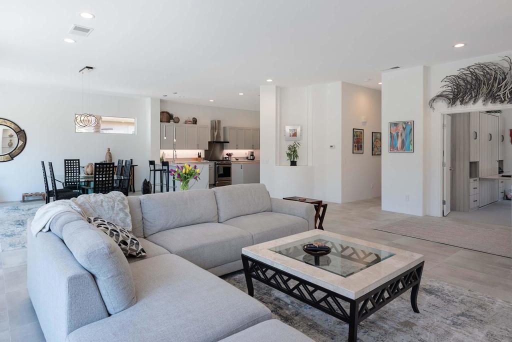 Rancho Mirage C.C. - Residential Lease