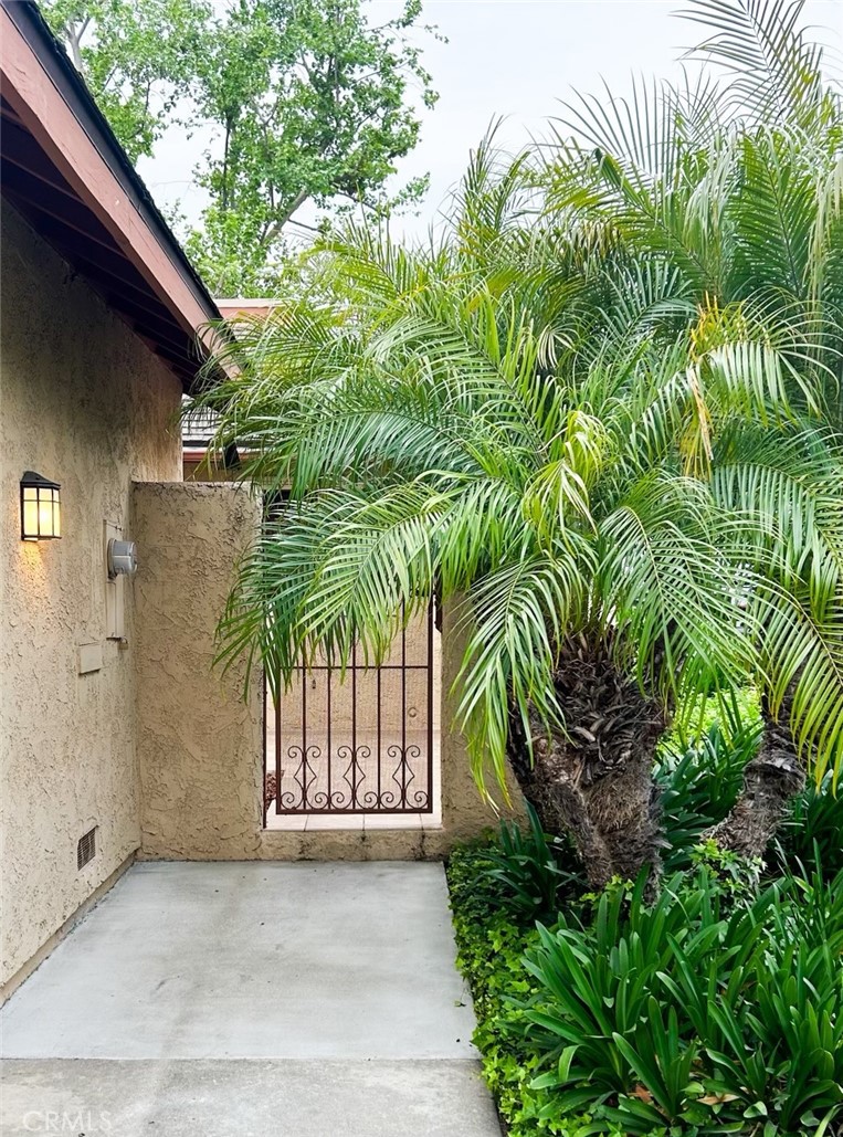 501 Berry Way