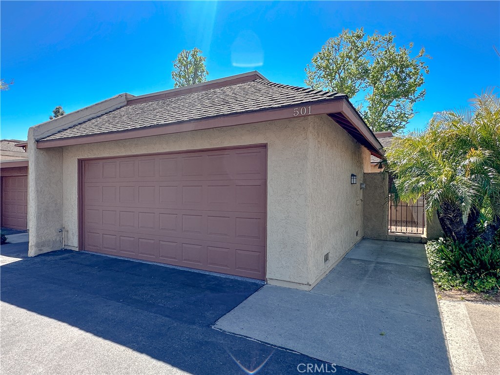 501 Berry Way