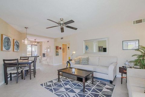 Photo of 68473 Calle Toledo, Cathedral City, CA 92234 (MLS # 219140988DA)