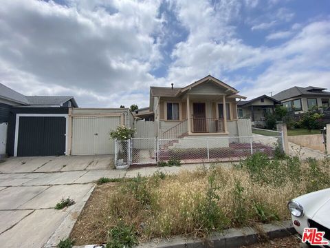 Photo of 5220 Raphael Street, Los Angeles, CA 90042 (MLS # 26835107)