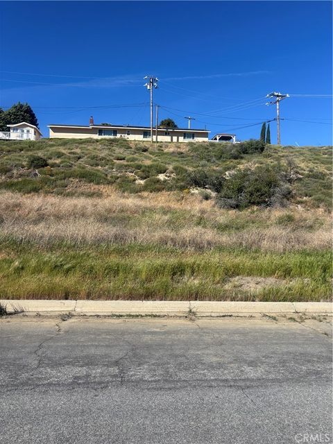 Photo of 0 Kiptree, Lake Hughes, CA 93532 (MLS # SR26075095)