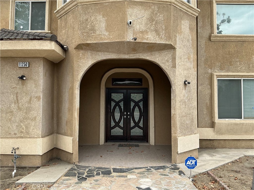 11250 Cypress