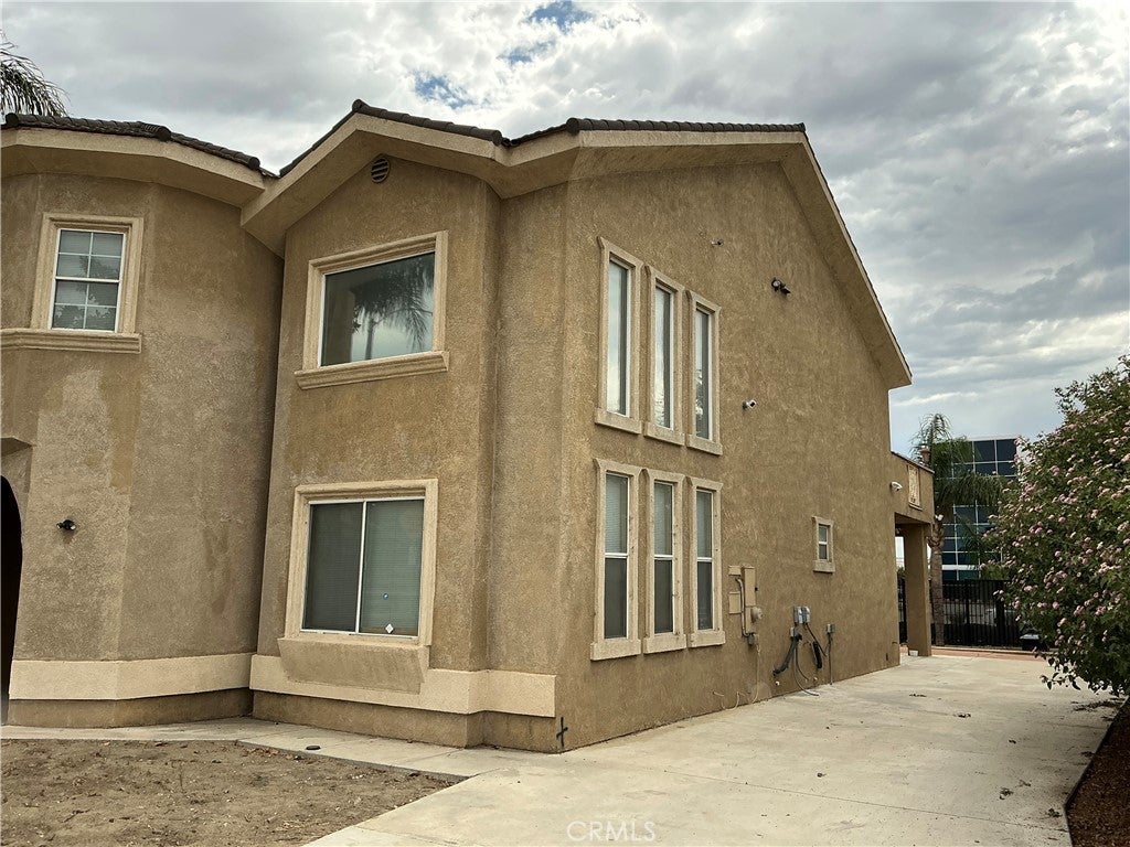 11250 Cypress
