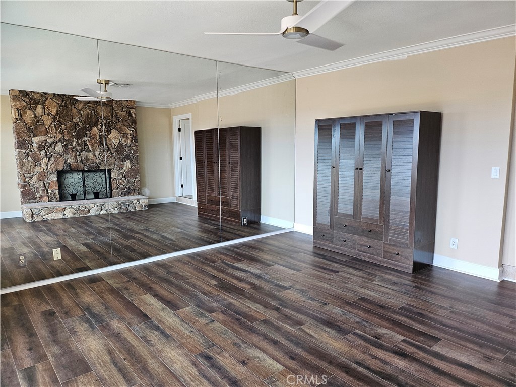 Vista Del Valle (34022) - Residential Lease