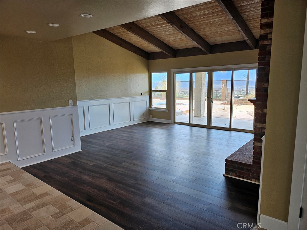 Vista Del Valle (34022) - Residential Lease