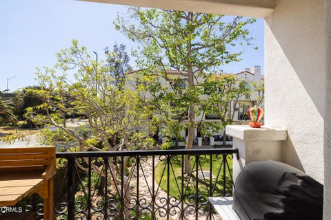 Tiny photo for 148 Beach Side Court #148, Ventura, CA 93001 (MLS # V1-37283)